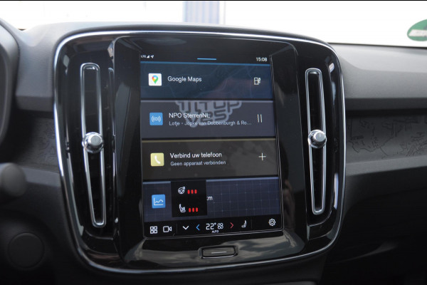 Volvo C40 Single Motor Extended Range Plus 82 kWh / Adaptive cruise control   / Pilot assist / BLIS / Stoel en stuur verwarming / Elektrische achterklep / Parkeersensoren met camera / Google infotainment