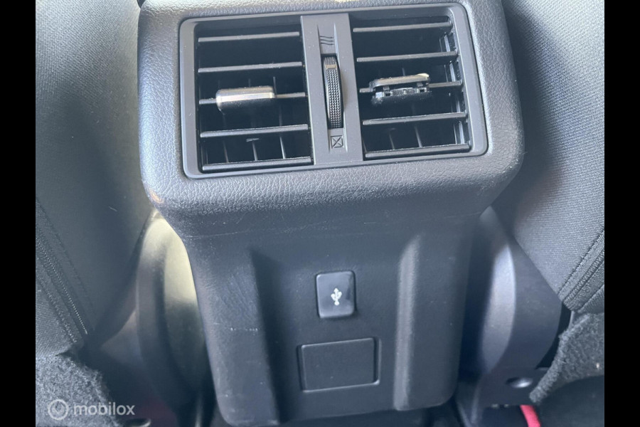 Mitsubishi Outlander 2.4 PHEV Pure +