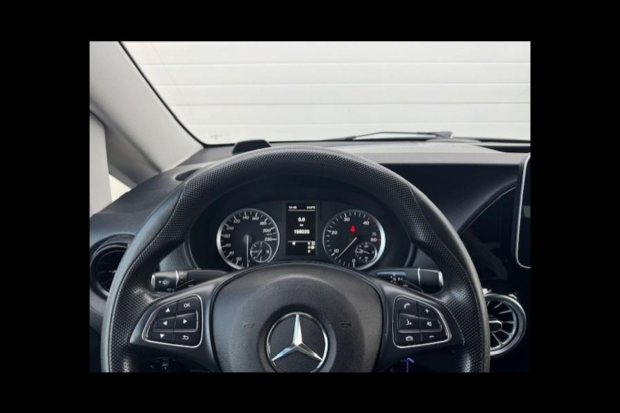 Mercedes-Benz Vito 114 CDI Lang DC Automaat / LED / Navi