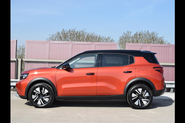 Opel Frontera Electric GS 44 kWh 3 FASE | NAVIGATIE / CARPLAY | ACHTERUITRIJCAMERA MET SENSOREN | E.C.C. | WINTERPAKKET Opel Frontera Electric GS 44 kWh 3 FASE | NAVIGATIE / CARPLAY | ACHTERUITRIJCAMERA MET SENSOREN | E.C.C. | WINTERPAKKET