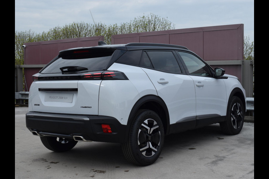 Peugeot 2008 1.2 Hybrid 136 GT | CAMERA + SENSOREN | CARPLAY | NAVI | ADAPTIVE C.C. Peugeot 2008 1.2 Hybrid 136 GT | CAMERA + SENSOREN | CARPLAY | NAVI | ADAPTIVE C.C.