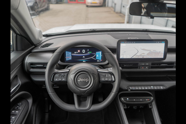 Jeep Avenger Longitude Business Pack 54 kWh | WINTER PACK | CARPLAY | E.C.C.