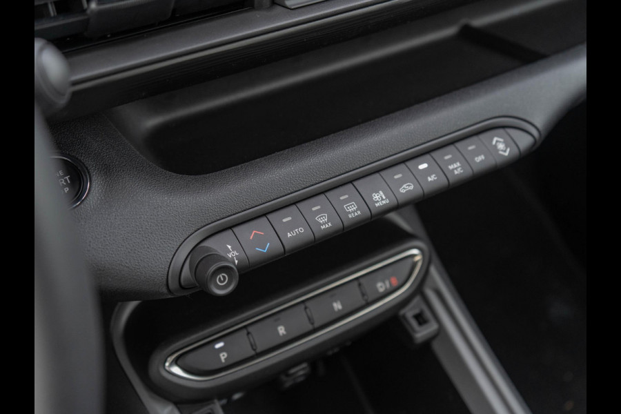 Jeep Avenger Longitude Business Pack 54 kWh | WINTER PACK | CARPLAY | E.C.C.