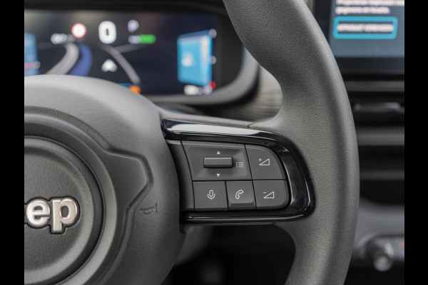 Jeep Avenger Longitude Business Pack 54 kWh | WINTER PACK | CARPLAY | E.C.C.