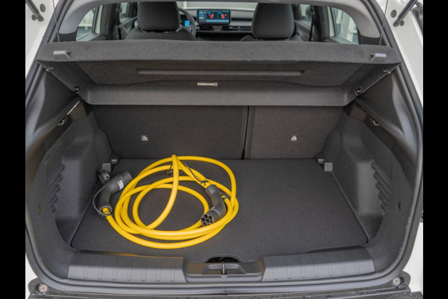 Jeep Avenger Longitude Business Pack 54 kWh | WINTER PACK | CARPLAY | E.C.C.