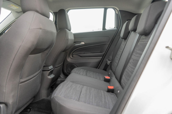 Jeep Avenger Longitude Business Pack 54 kWh | WINTER PACK | CARPLAY | E.C.C.