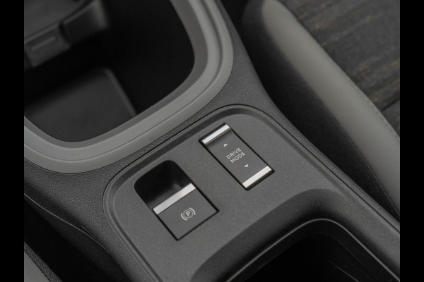 Jeep Avenger Longitude Business Pack 54 kWh | WINTER PACK | CARPLAY | E.C.C.