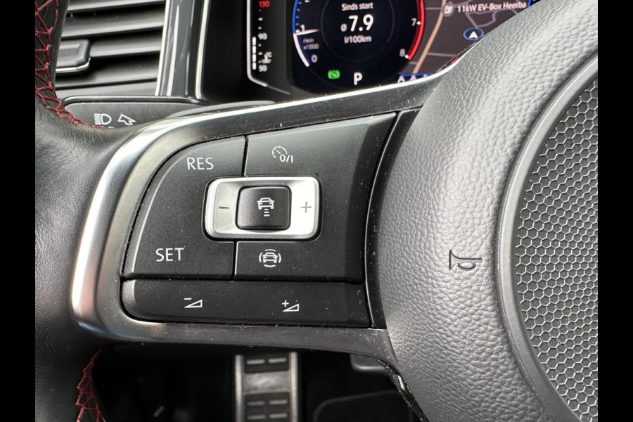Volkswagen T-Roc 1.5 TSI R-Line Sport Business Virtual Clima Navi Carplay LED