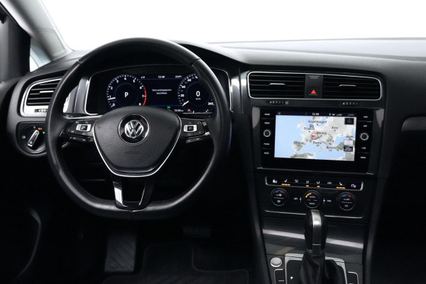 Volkswagen Golf 7.5 - 1.5 TSI R Line Automaat 150 PK | Pano-dak | Virtual | CarPlay | Acc | Stoelverwarming | Camera | Led | Pdc |
