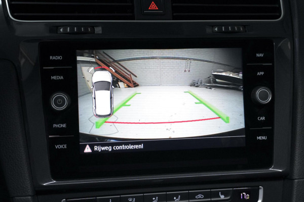 Volkswagen Golf 7.5 - 1.5 TSI R Line Automaat 150 PK | Pano-dak | Virtual | CarPlay | Acc | Stoelverwarming | Camera | Led | Pdc |