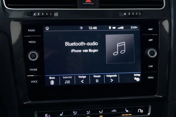 Volkswagen Golf 7.5 - 1.5 TSI R Line Automaat 150 PK | Pano-dak | Virtual | CarPlay | Acc | Stoelverwarming | Camera | Led | Pdc |