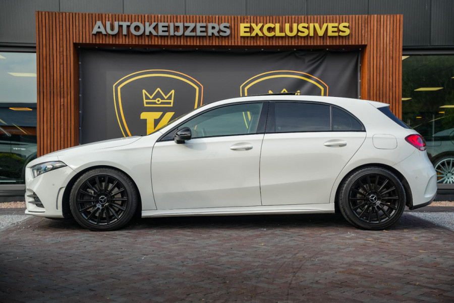 Mercedes-Benz A-Klasse 250 Premium Plus AMG Panodak Widescreen Ambient Adaptive Cruise Leer Alcantara Stoelverw.