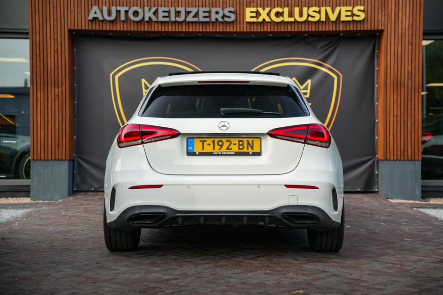 Mercedes-Benz A-Klasse 250 Premium Plus AMG Panodak Widescreen Ambient Adaptive Cruise Leer Alcantara Stoelverw.