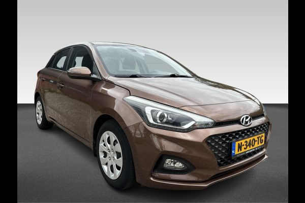 Hyundai i20 1.0 T-GDI Comfort Stoel- + stuurverwarming | parkeercamera achter | apple carplay en android auto