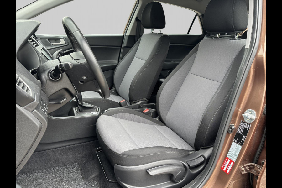 Hyundai i20 1.0 T-GDI Comfort Stoel- + stuurverwarming | parkeercamera achter | apple carplay en android auto