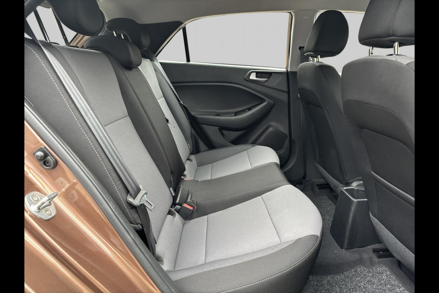 Hyundai i20 1.0 T-GDI Comfort Stoel- + stuurverwarming | parkeercamera achter | apple carplay en android auto