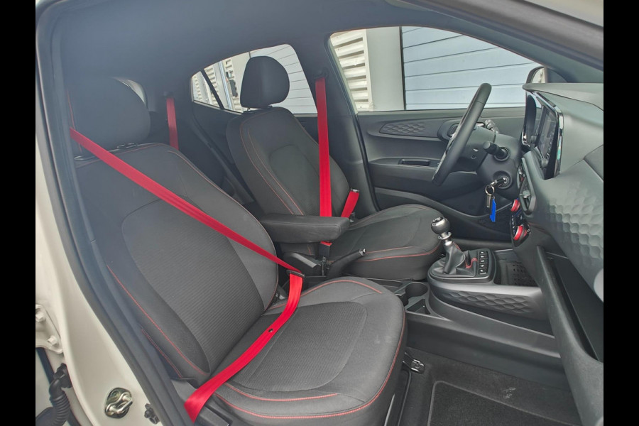 Hyundai i10 N-Line 1.0 T-GDi 100pk | Black Pack | Full Options | 2021 | Slechts 9.389 km Hyundai i10 N-Line 1.0 T-GDi 100pk | Black Pack | Full Options | 2021 | Slechts 9.389 km