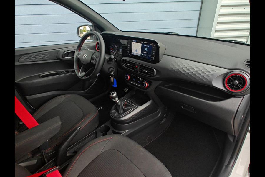 Hyundai i10 N-Line 1.0 T-GDi 100pk | Black Pack | Full Options | 2021 | Slechts 9.389 km Hyundai i10 N-Line 1.0 T-GDi 100pk | Black Pack | Full Options | 2021 | Slechts 9.389 km