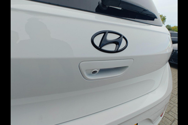 Hyundai i10 N-Line 1.0 T-GDi 100pk | Black Pack | Full Options | 2021 | Slechts 9.389 km Hyundai i10 N-Line 1.0 T-GDi 100pk | Black Pack | Full Options | 2021 | Slechts 9.389 km