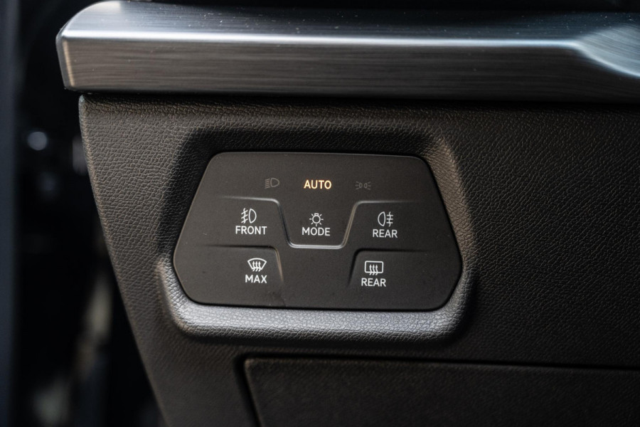 CUPRA Leon Sportstourer 1.4 e-Hybrid VZ Performance | Pano | Memory | Leder