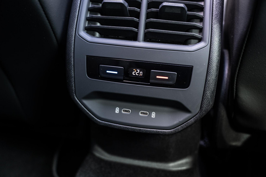 CUPRA Leon Sportstourer 1.4 e-Hybrid VZ Performance | Pano | Memory | Leder