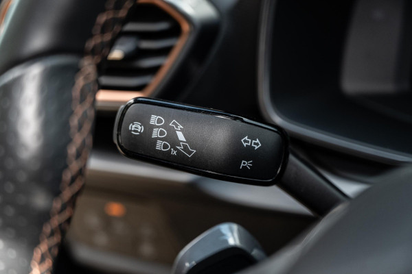 CUPRA Leon Sportstourer 1.4 e-Hybrid VZ Performance | Pano | Memory | Leder