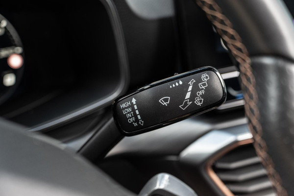 CUPRA Leon Sportstourer 1.4 e-Hybrid VZ Performance | Pano | Memory | Leder