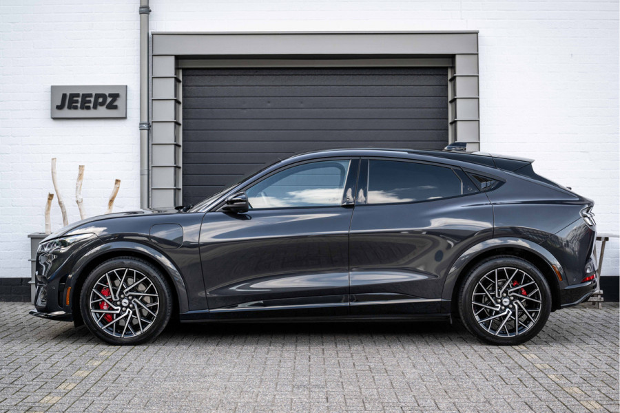 Ford Mustang Mach-E GT Extended AWD 487 pk Sound Booster Ford Mustang Mach-E GT Extended AWD 487 pk Sound Booster