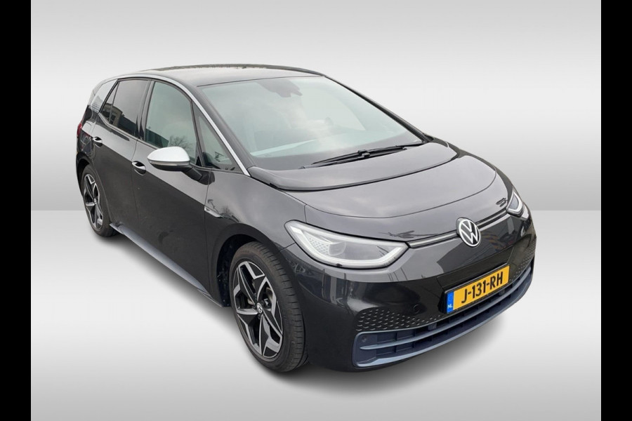 Volkswagen ID.3 First Plus 58 kWh / Camera / Keyless / Matrix LED / Interieurvoorverwarming / 19'' / DAB / 19'' / Navigatie / ACC