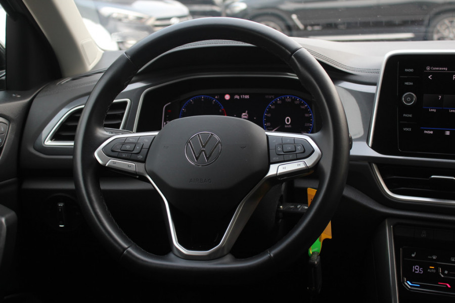 Volkswagen T-Roc 1.5 TSI Life Business / Camera / Apple CarPlay / Virtual Cockpit / 17'' / Dodehoek / DAB / Stoelverwarming / ACC