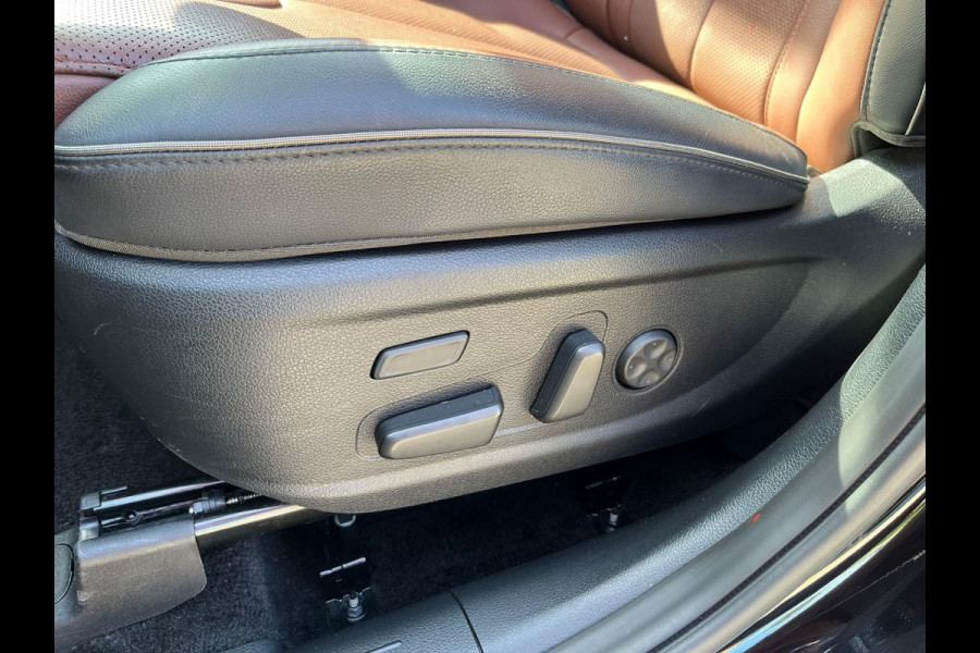 Hyundai Santa Fe 1.6 T-GDI PHEV Premium Sky 4WD LEER ! plug in pano