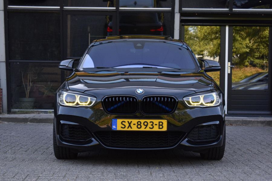 BMW 1-serie M140i High Executive Pano Camera Lane HK Leder NAP
