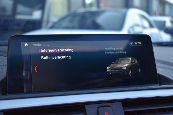 BMW 1-serie M140i High Executive Pano Camera Lane HK Leder NAP