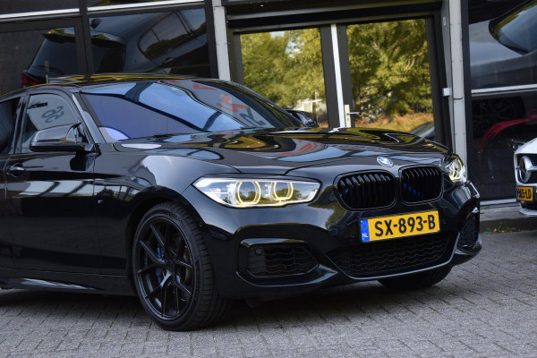 BMW 1-serie M140i High Executive Pano Camera Lane HK Leder NAP