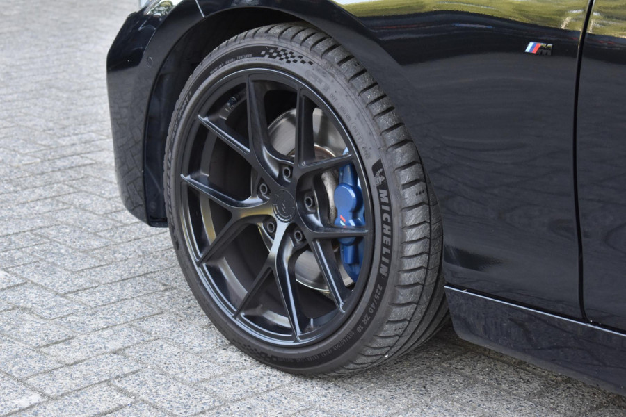 BMW 1-serie M140i High Executive Pano Camera Lane HK Leder NAP