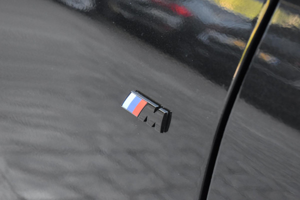 BMW 1-serie M140i High Executive Pano Camera Lane HK Leder NAP