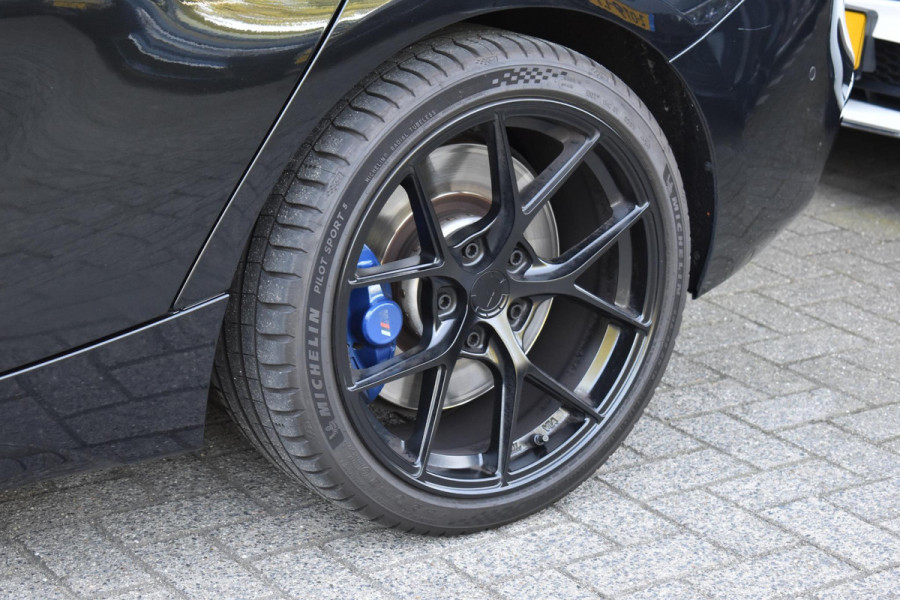BMW 1-serie M140i High Executive Pano Camera Lane HK Leder NAP
