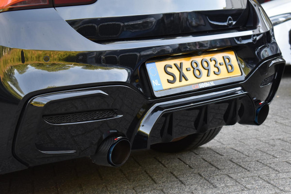 BMW 1-serie M140i High Executive Pano Camera Lane HK Leder NAP