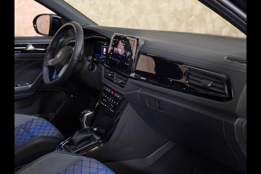 Volkswagen T-Roc 2.0 TSI 4Motion R | pano | keyless | Camera | CarPlay | ACC | stoel-/stuurverwarming Volkswagen T-Roc 2.0 TSI 4Motion R | pano | keyless | Camera | CarPlay | ACC | stoel-/stuurverwarming