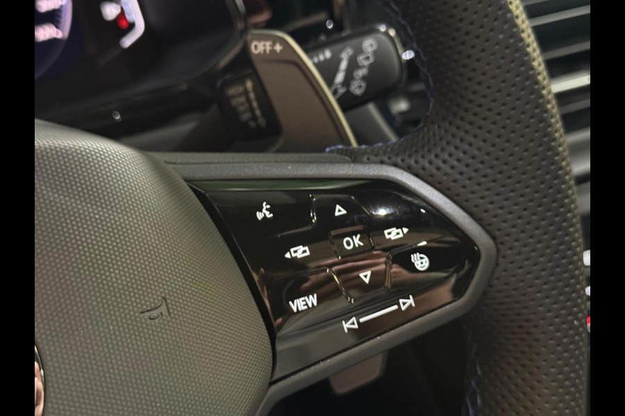 Volkswagen T-Roc 2.0 TSI 4Motion R | pano | keyless | Camera | CarPlay | ACC | stoel-/stuurverwarming Volkswagen T-Roc 2.0 TSI 4Motion R | pano | keyless | Camera | CarPlay | ACC | stoel-/stuurverwarming