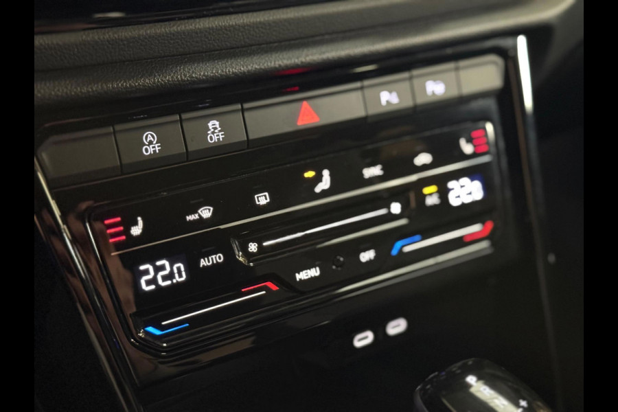 Volkswagen T-Roc 2.0 TSI 4Motion R | pano | keyless | Camera | CarPlay | ACC | stoel-/stuurverwarming Volkswagen T-Roc 2.0 TSI 4Motion R | pano | keyless | Camera | CarPlay | ACC | stoel-/stuurverwarming