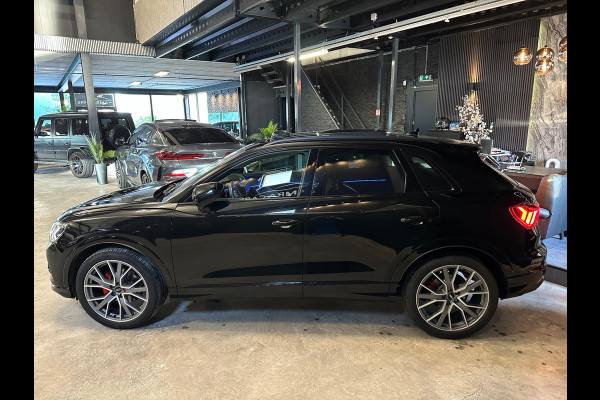 Audi Q3 35 TFSI|S-Line|PANO|BOMVOL!