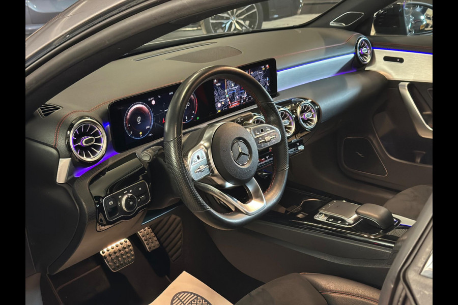Mercedes-Benz CLA-Klasse 220 4MATIC AMG|PANO|45 AMG PACK|BOMVOL