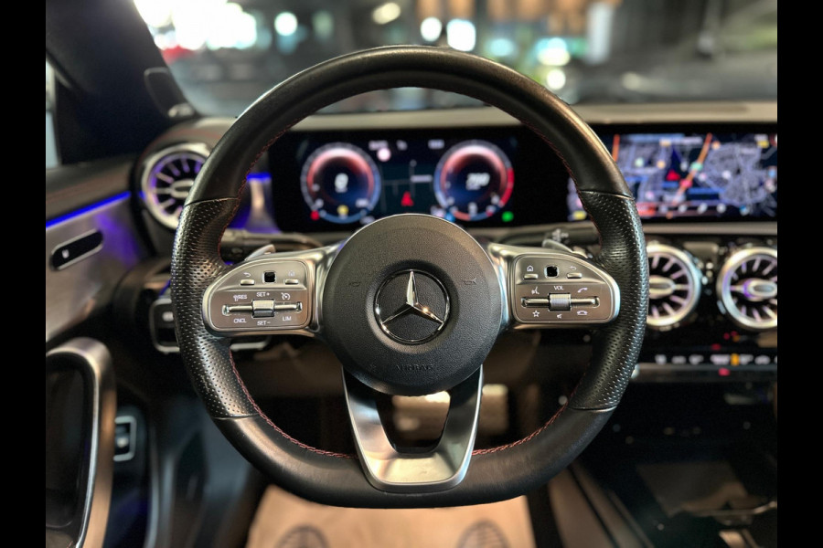 Mercedes-Benz CLA-Klasse 220 4MATIC AMG|PANO|45 AMG PACK|BOMVOL