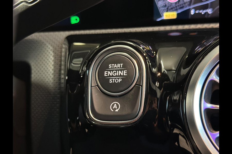 Mercedes-Benz CLA-Klasse 220 4MATIC AMG|PANO|45 AMG PACK|BOMVOL