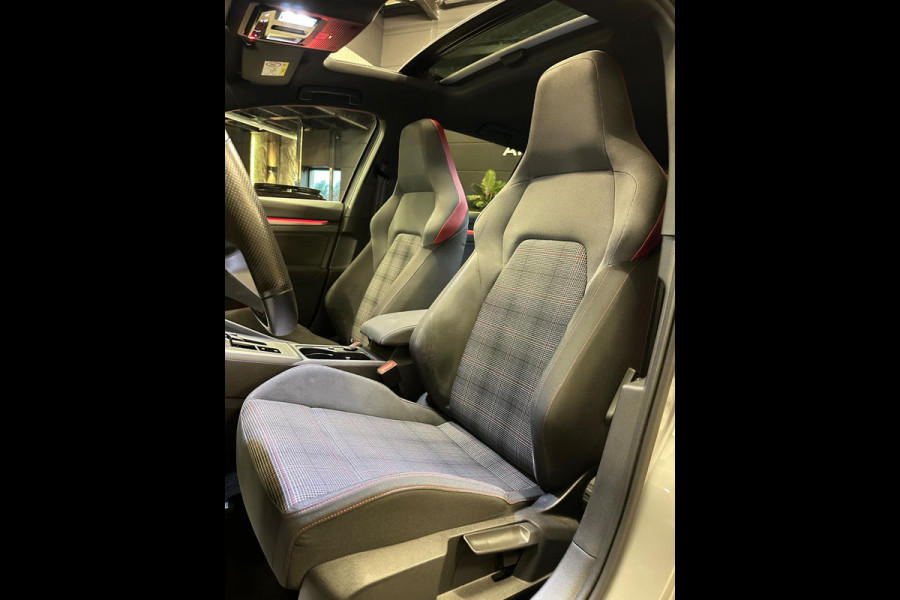Volkswagen Golf 2.0 TSI GTI|PANO|NARDO|BOMVOL