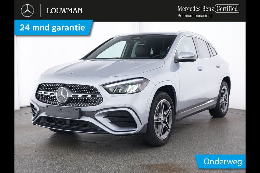 Mercedes-Benz GLA 250 e AMG Plug-In Hybride AMG Line | Head-up-Display | Distronic | 11Kw Laden | Stuur en Stoelverwarming | Sfeerverlichting. Inclusief 48 maanden Mercedes-Benz Certified garantie voor Europa.