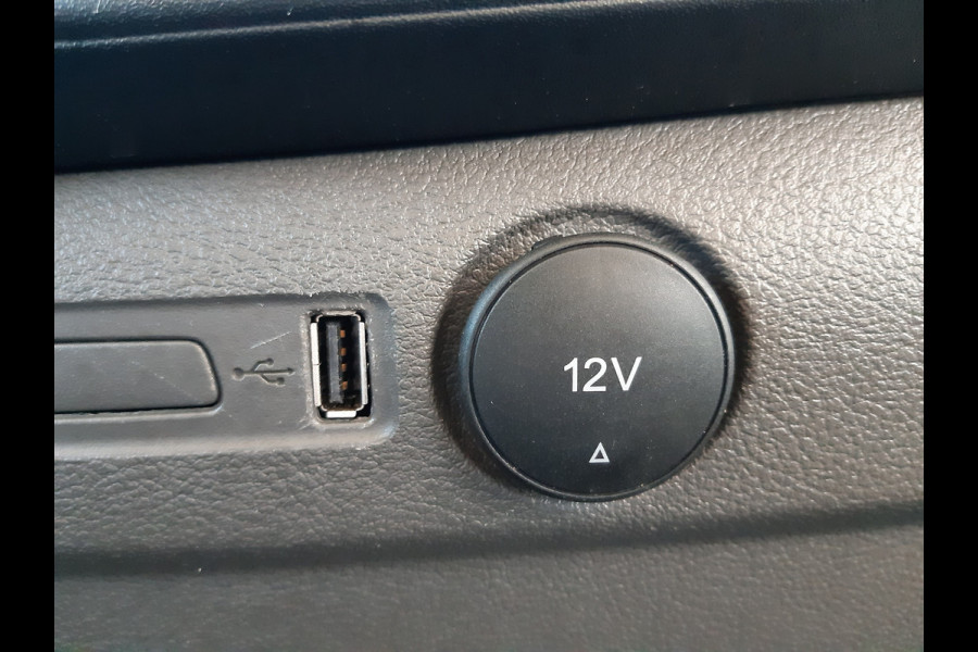 Ford Transit Custom 2.0 TDCI 96Kw/130Pk Trend Airco , Cruise control , Parkeersensors