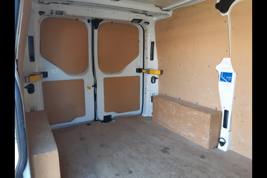 Ford Transit Custom 2.0 TDCI 96Kw/130Pk Trend Airco , Cruise control , Parkeersensors