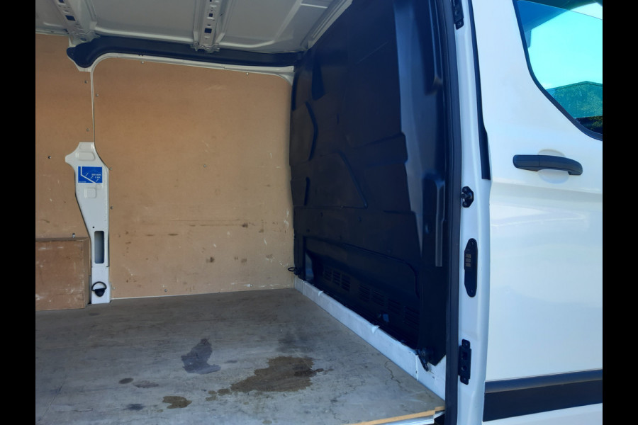 Ford Transit Custom 2.0 TDCI 96Kw/130Pk Trend Airco , Cruise control , Parkeersensors